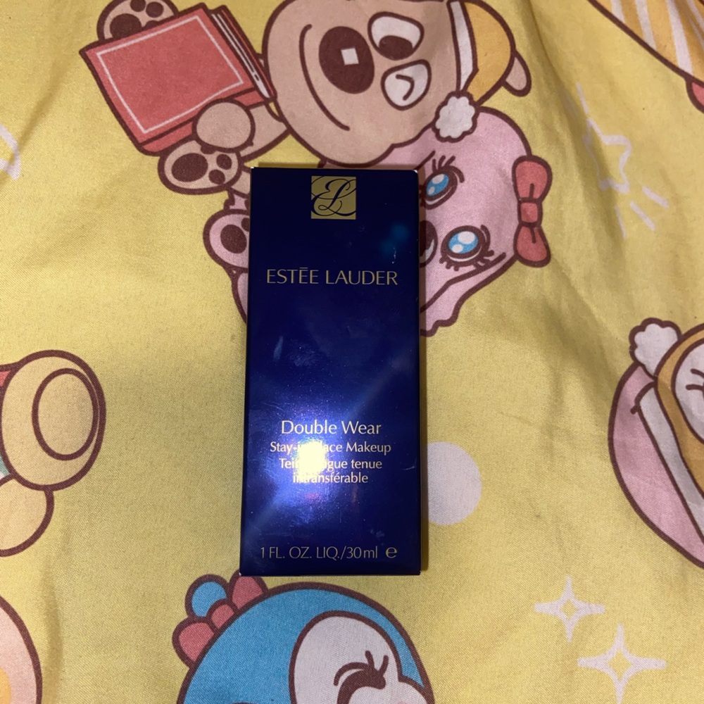 Estée Lauder Double Wear Foundation in shade ‘3N2’
